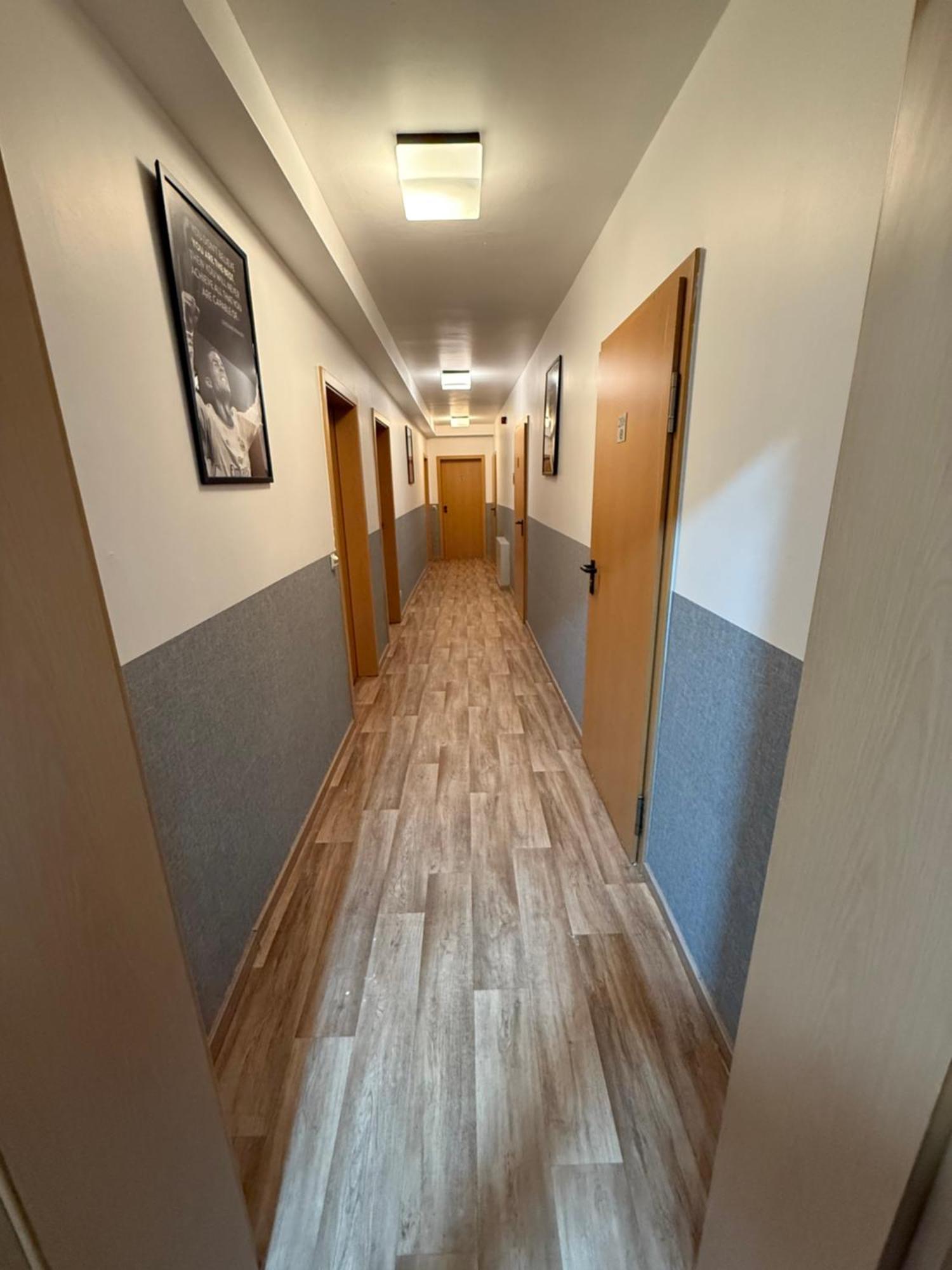 Hotel Eurocity Bruchköbel エクステリア 写真